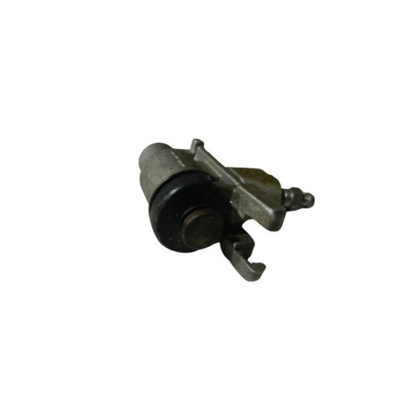 Ford Capri / Cortina rear wheel cylinder - Image 3